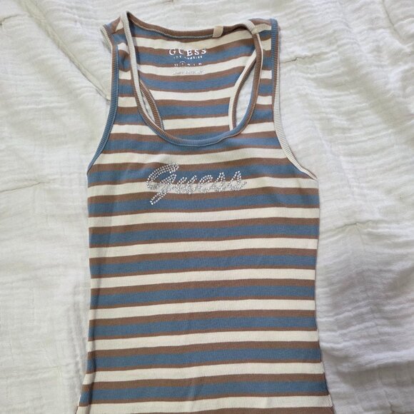 Guess tank - Picture 1 of 3